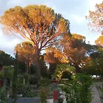 Les Mayombes Bed and breakfast Roquebrune-sur-Argens