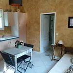 Les Mayombes Bed and breakfast