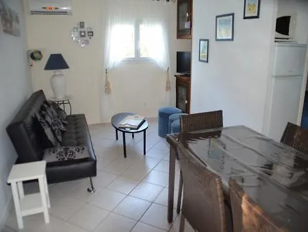 Les Mayombes Bed & Breakfast