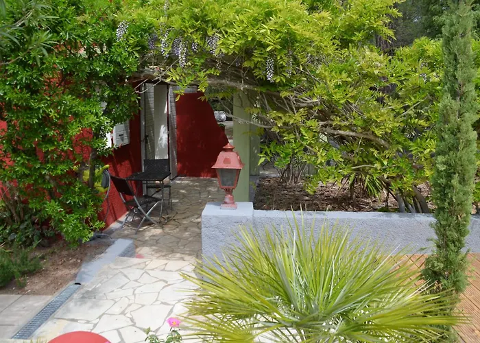 Les Mayombes