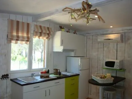 Les Mayombes 3* Roquebrune-sur-Argens