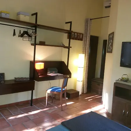 Nocleg ze śniadaniem Les Mayombes Roquebrune-sur Argens