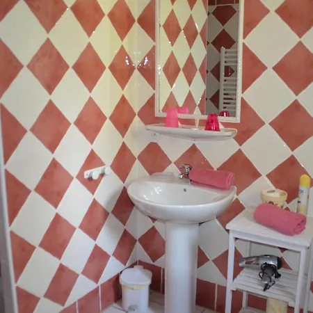 Les Mayombes 3* Roquebrune-sur-Argens