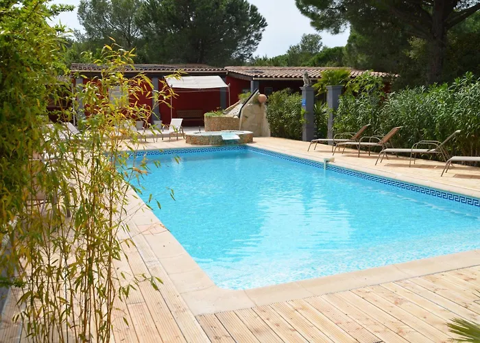 Les Mayombes Roquebrune-sur-Argens