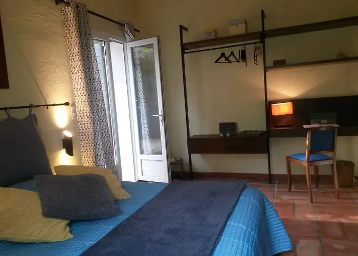 Les Mayombes Roquebrune-sur-Argens