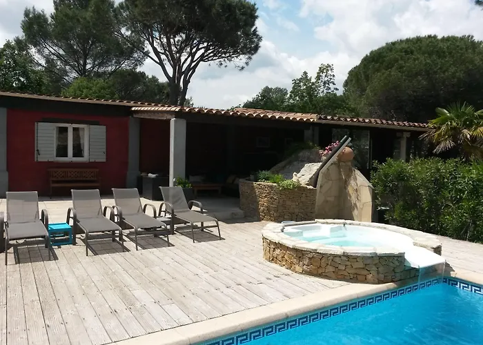 Les Mayombes 4* Roquebrune-sur-Argens